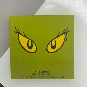 Kylie Cosmetics Grinch Eyeshadow Palette